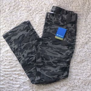 Columbia Camouflage Pants, 10R -  Will Fit 8R